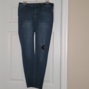 Kensie Skinn Jeans Size 10/30 Cyber Monday Special